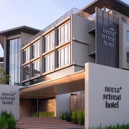 Neera Retreat Hotel Nakhon Pathom Exterior foto