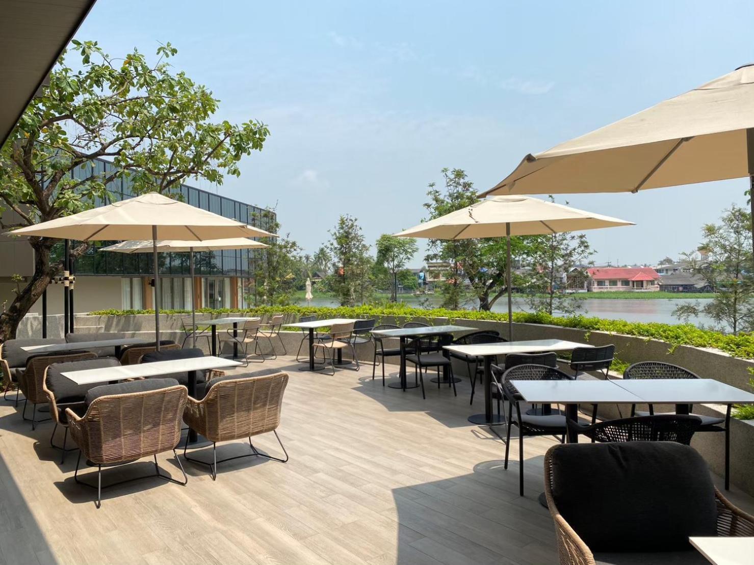 Neera Retreat Hotel Nakhon Pathom Exterior foto